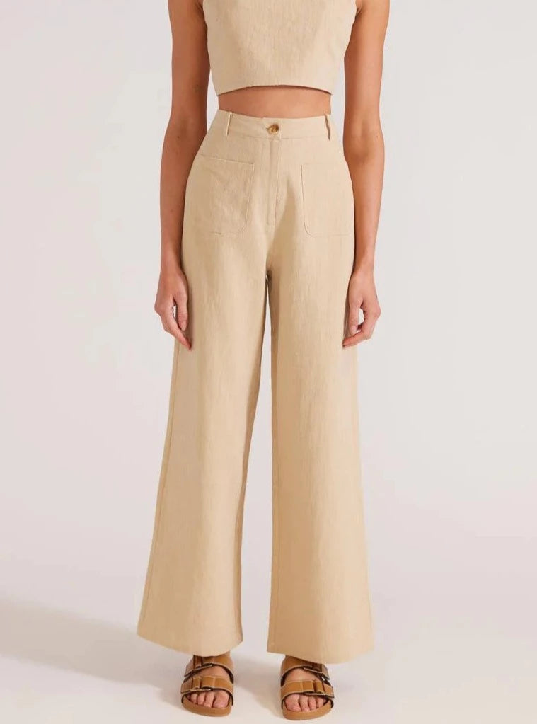 Wide Legged Linen Trousers With Belt and Pockets, High Waisted