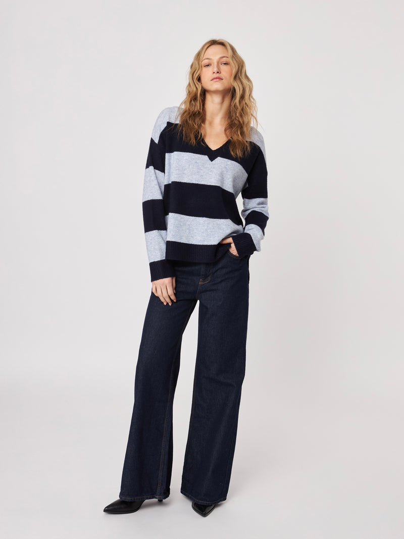 Hadley V Neck Stripe