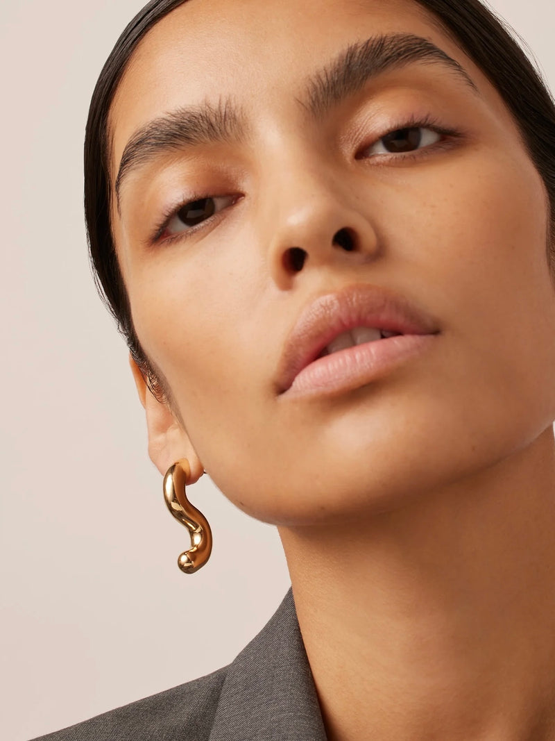 Ola Earrings in Gold