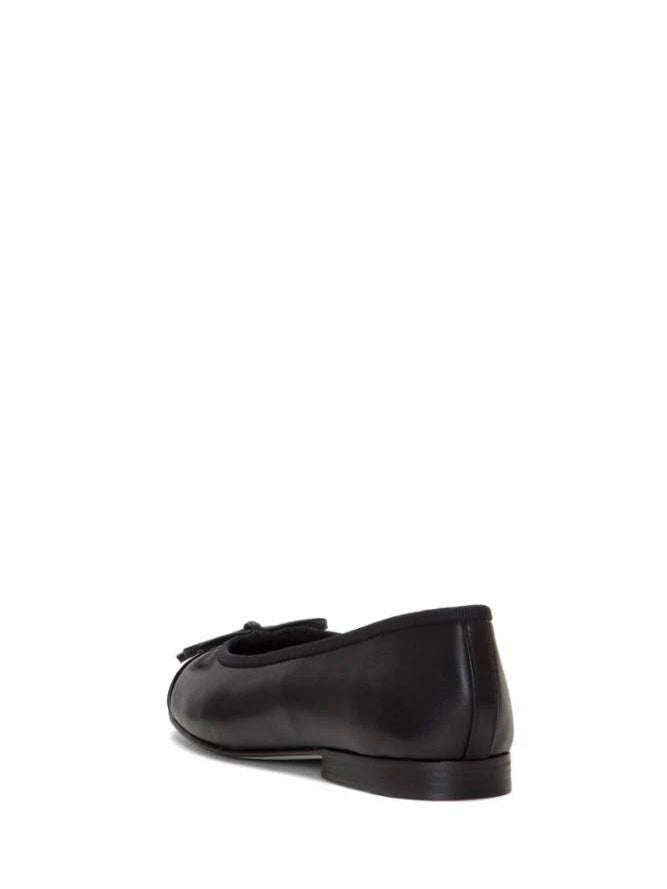 Arabesque Cap Toe Ballet Flat in Black