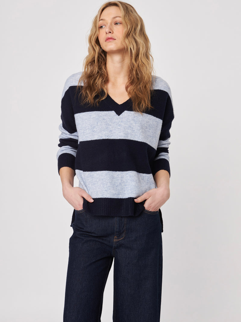 Hadley V Neck Stripe