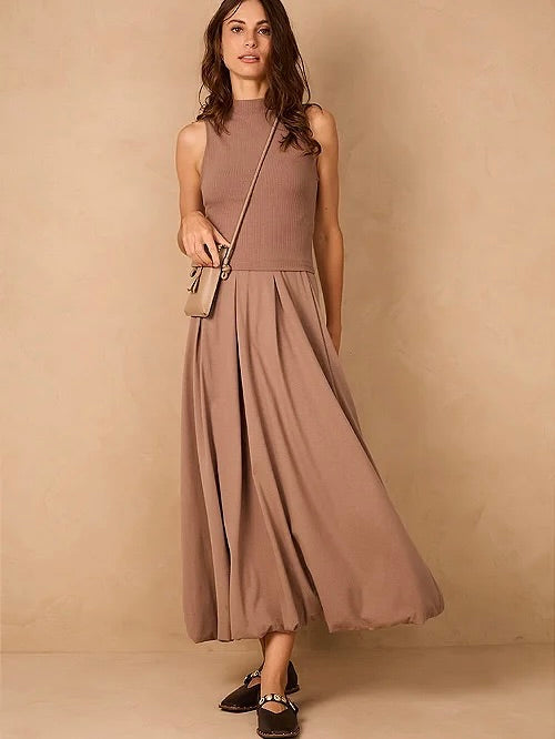 Balloon Skirt in Taupe