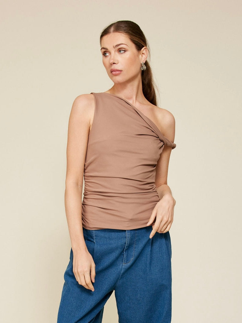 Elley Top in Mocha