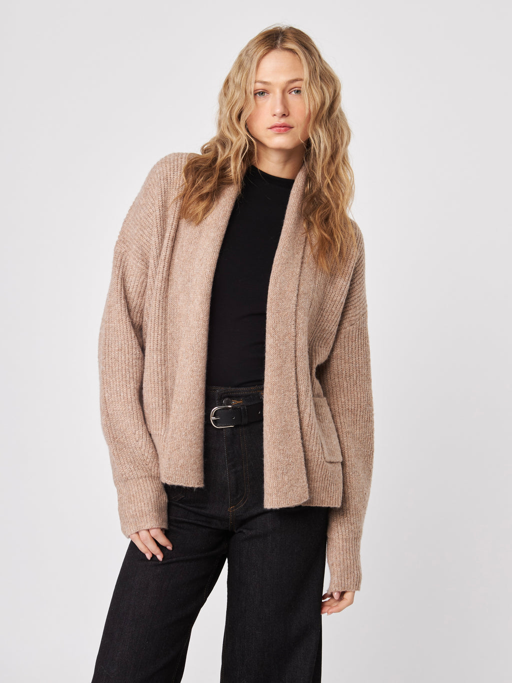 Noah Cardi in Latte