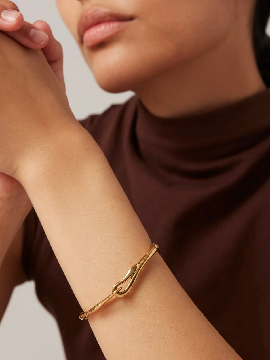 Lisieux Bangle in Gold