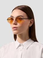 The Round in Black/Orange