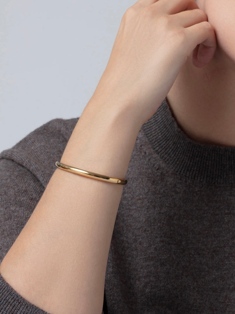 Remi Bangle in Gold