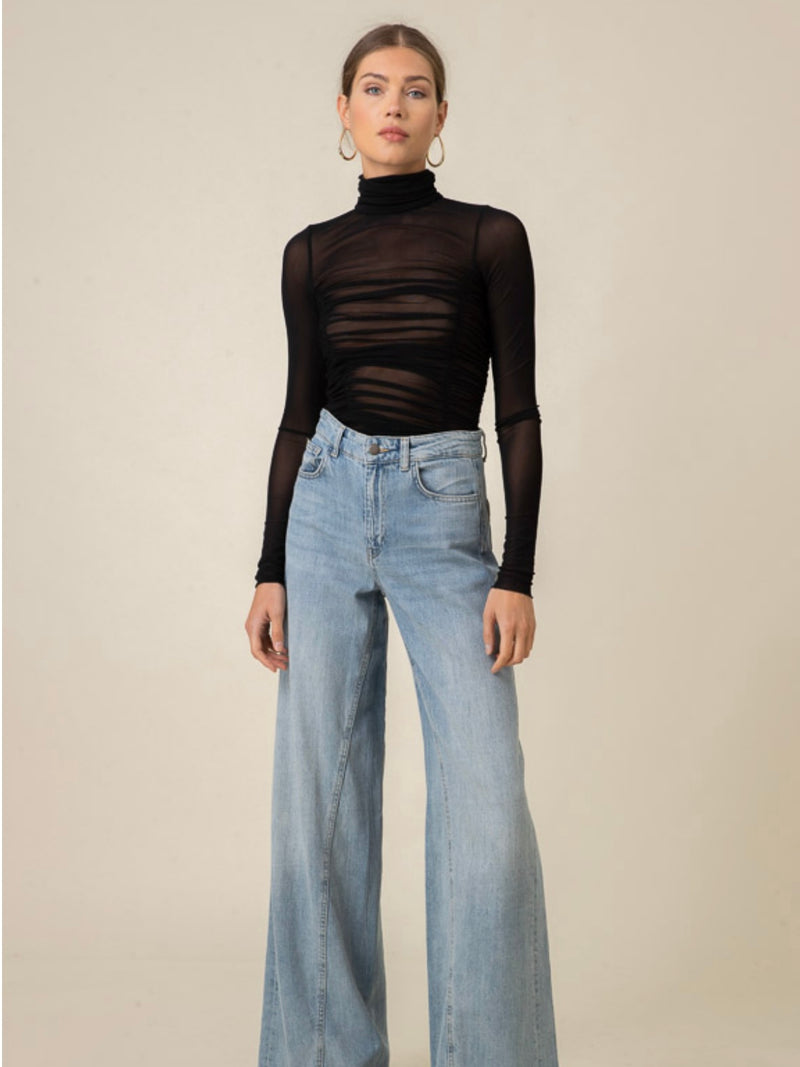 Quincy Top in Black