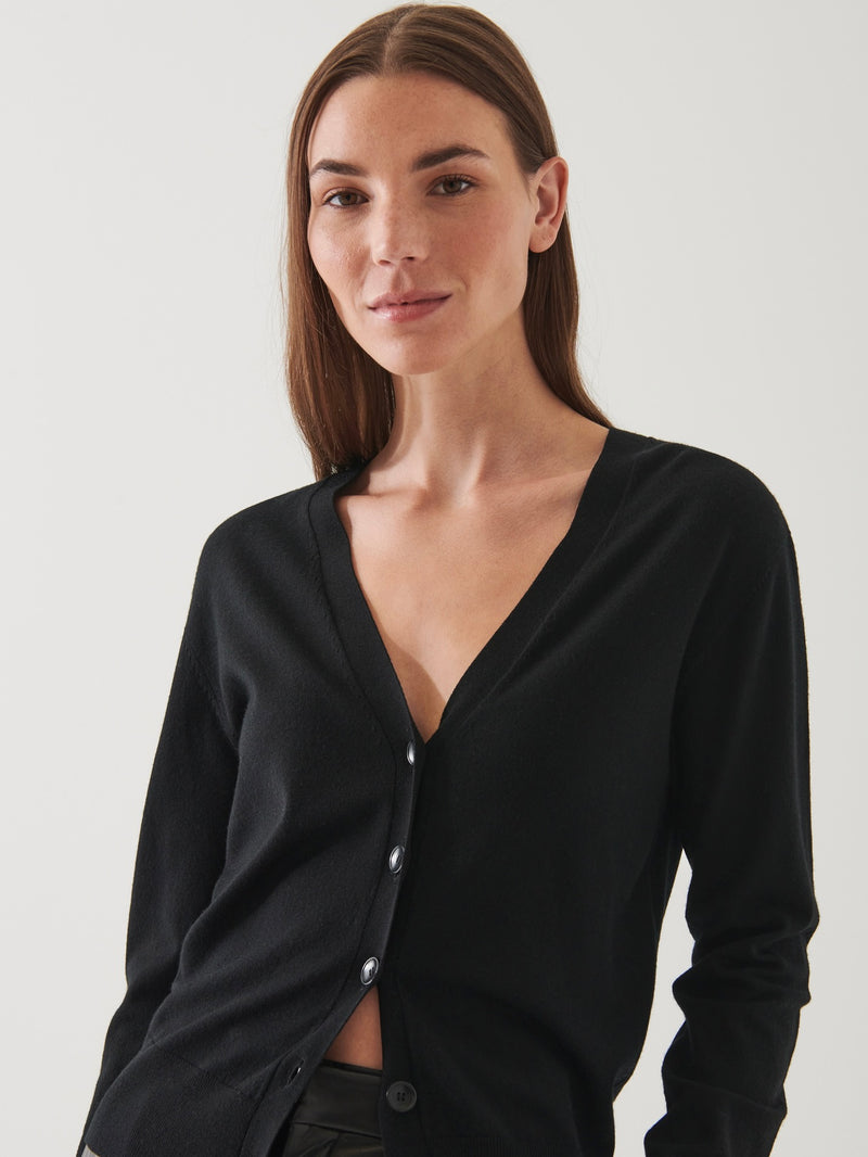 Fitted XFine Merino Cardi in Black