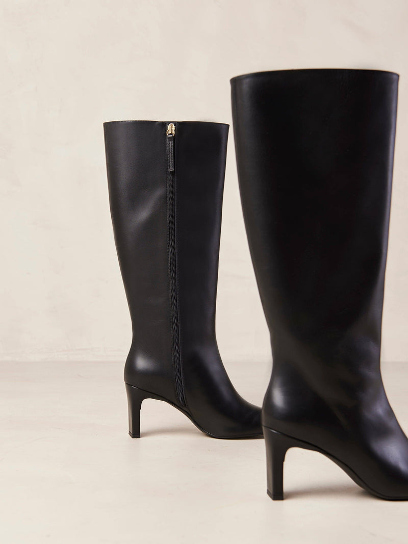 Isobel Leather Boot in Black