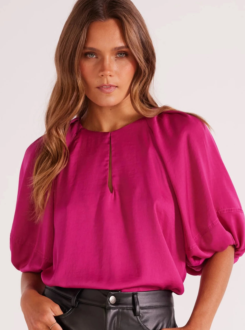 SAFIRA BLOUSE IN BERRY