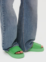 VEGEA™ Slide Flatform Sandals in Kelly Green