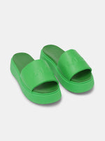 VEGEA™ Slide Flatform Sandals in Kelly Green