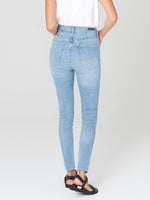 Chrissy High Rise Skinny in Islands