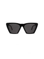 Lisbon in Black w/ Flat Grey Lenses