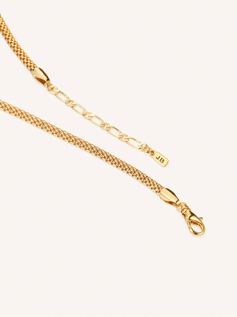 Maren Choker in Gold